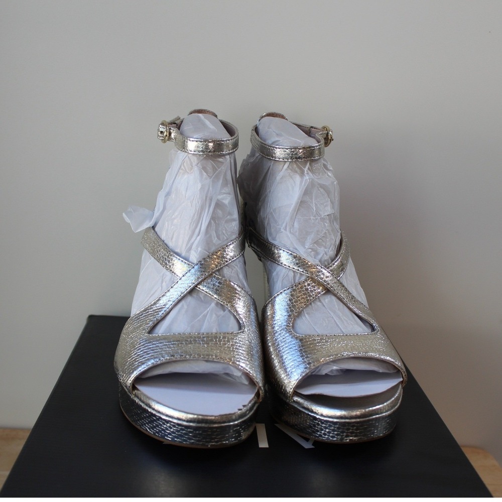 Naturalizer Alicia Dress Sandals Women 7 Silver Sand Metallic Platform Heels - Picture 3 of 11